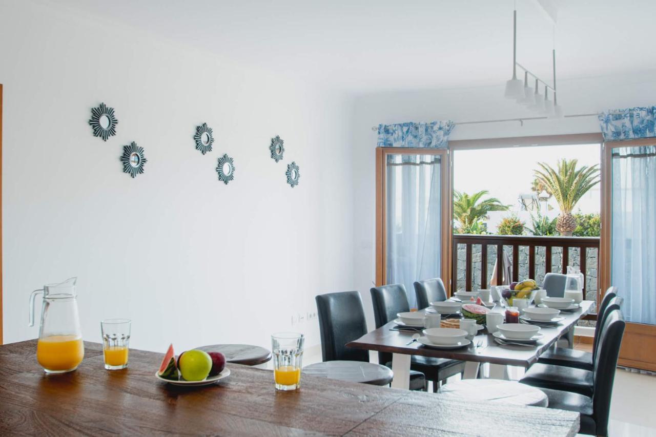 Stylish 6 Bedroom Villa Princesa - Hot Tub - Heated Pool - Near Beach & Waterparks Playa Blanca  Exterior photo